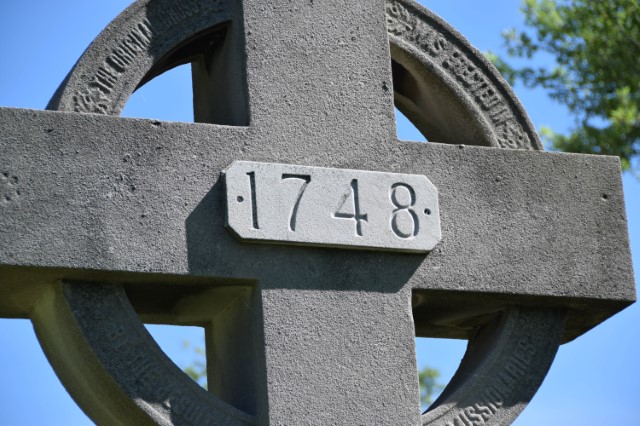 Jesuit Missionaries Cross