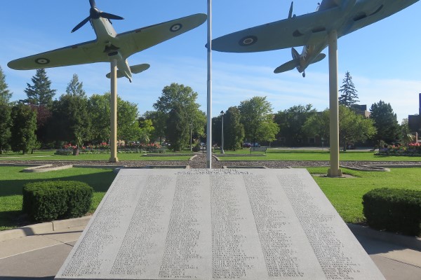 Royal Canadian Air Force Memorial, Jackson Park