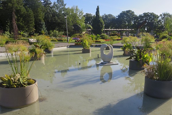 Bilingualism - Hans Hennecke