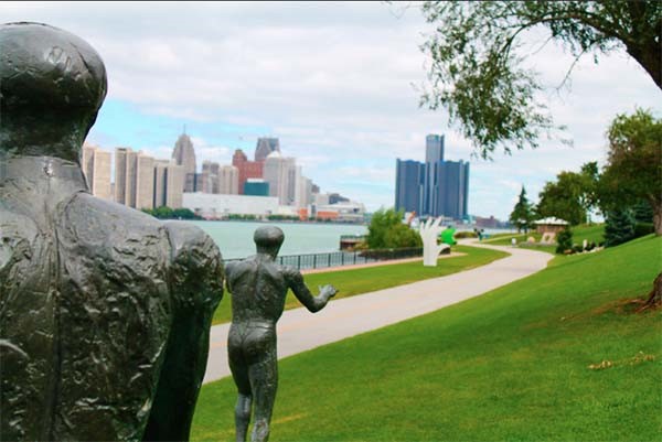 Flying Men - Dame Elizabeth Frink Flying Men - Dame Elizabeth Frink