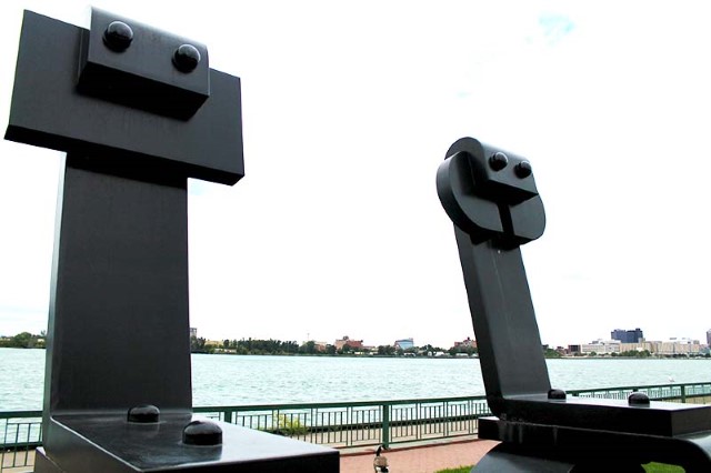 King and Queen - Sorel Etrog King and Queen - Sorel Etrog