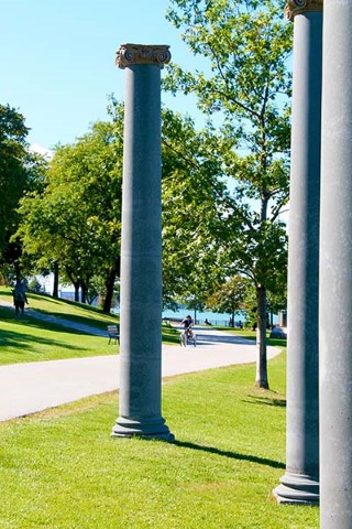 The Columns - Ronald Zerafa The Columns - Ronald Zerafa