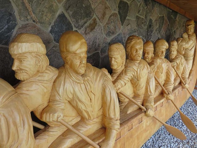 Voyageur Canoe - Ralph Ireland