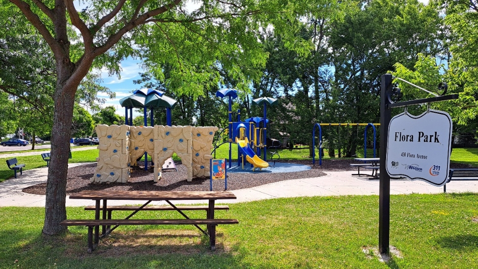 Flora Park picnic table and playground