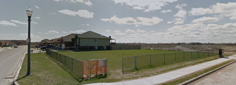 Street view of Magnolia Park